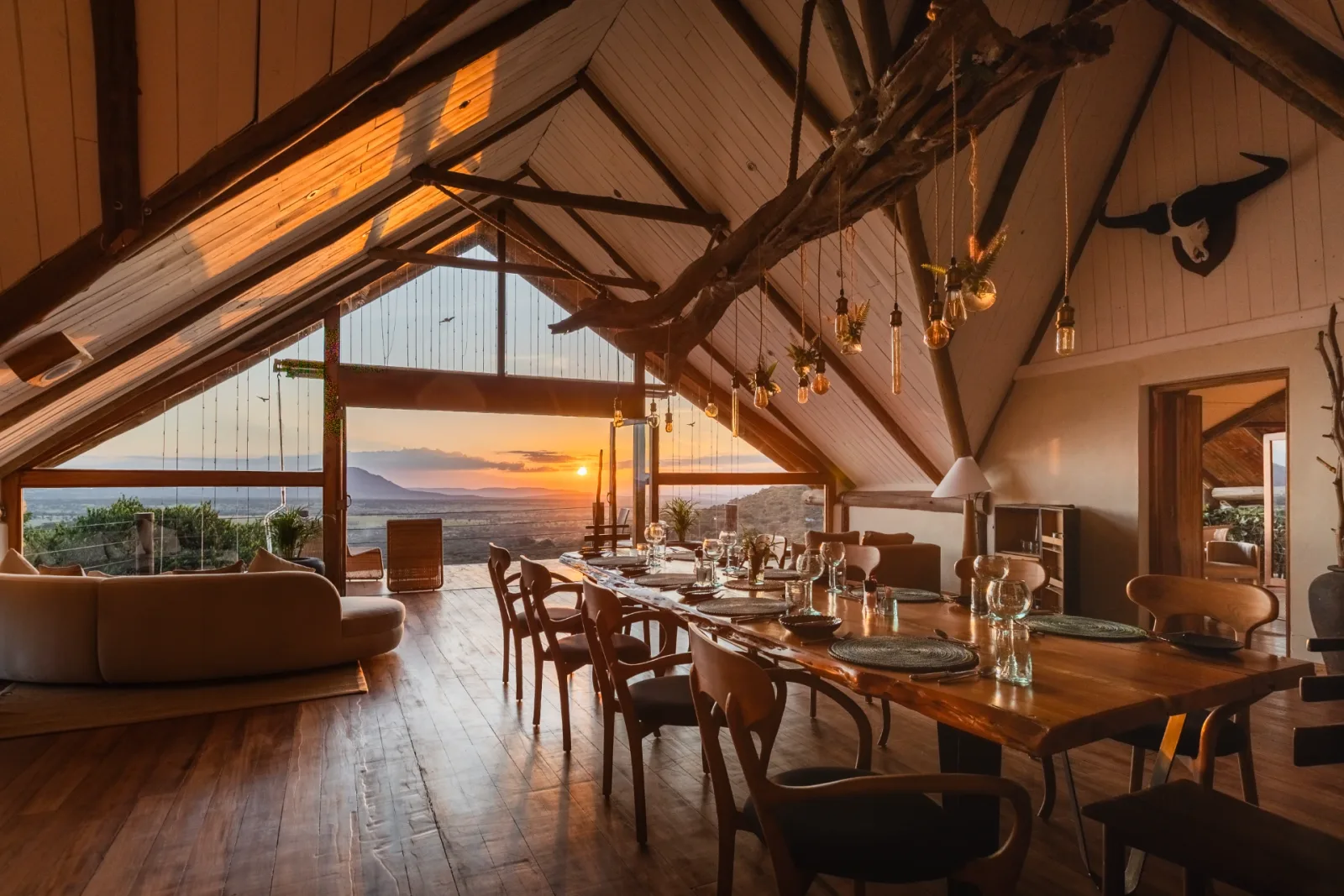 Maasai Mara ultimate safari guide, best time to visit Maasai Mara, Maasai Mara safari packages, the Maasai Mara Great Migration, Maasai Mara camps and lodges