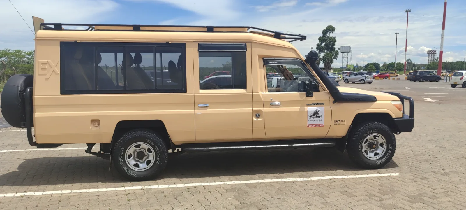 Luxury Vs budget safaris in Kenya, best affordable safaris in Kenya, the best luxury safaris in Kenya, best luxury and budget safari prices, best travel guide for travelers
